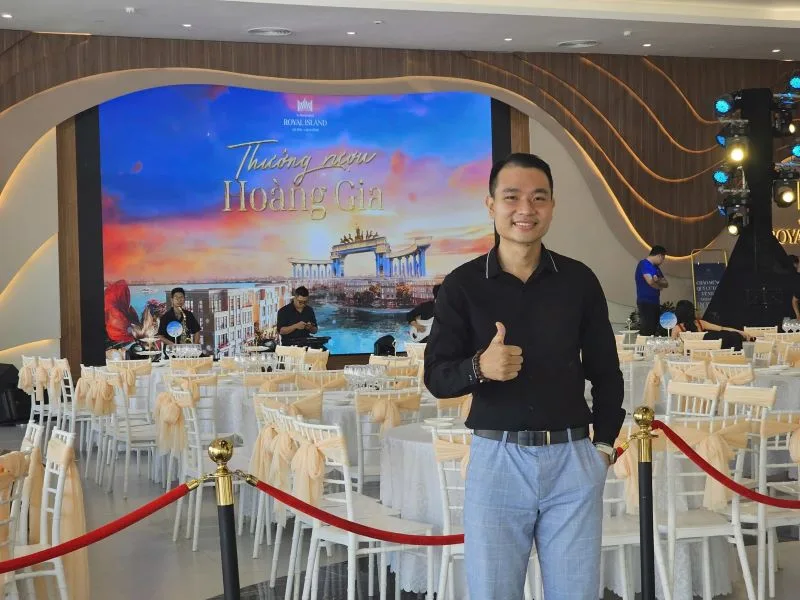 Xây Dựng Hình Ảnh Trực Tuyến Trên Mạng Xã Hội
